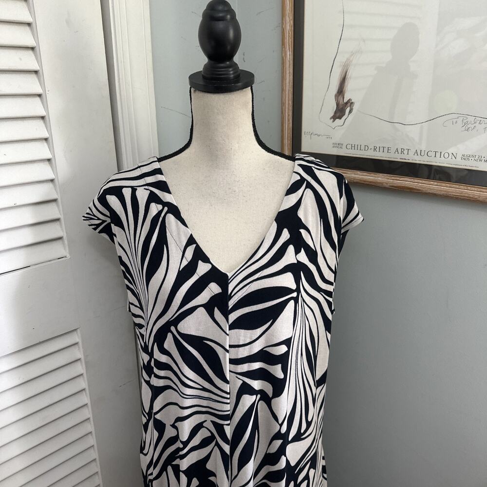 Chicos Dress 2 Womens Large Black Beige Maxi Slinky Stretch Artsy Resort Travel - Picture 2 of 10